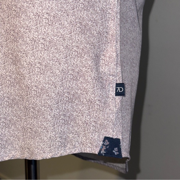 7 Diamonds Red & White Speckled Geo Print Short Sleeve Button-Up Shirt Men’s S - Picture 5 of 5